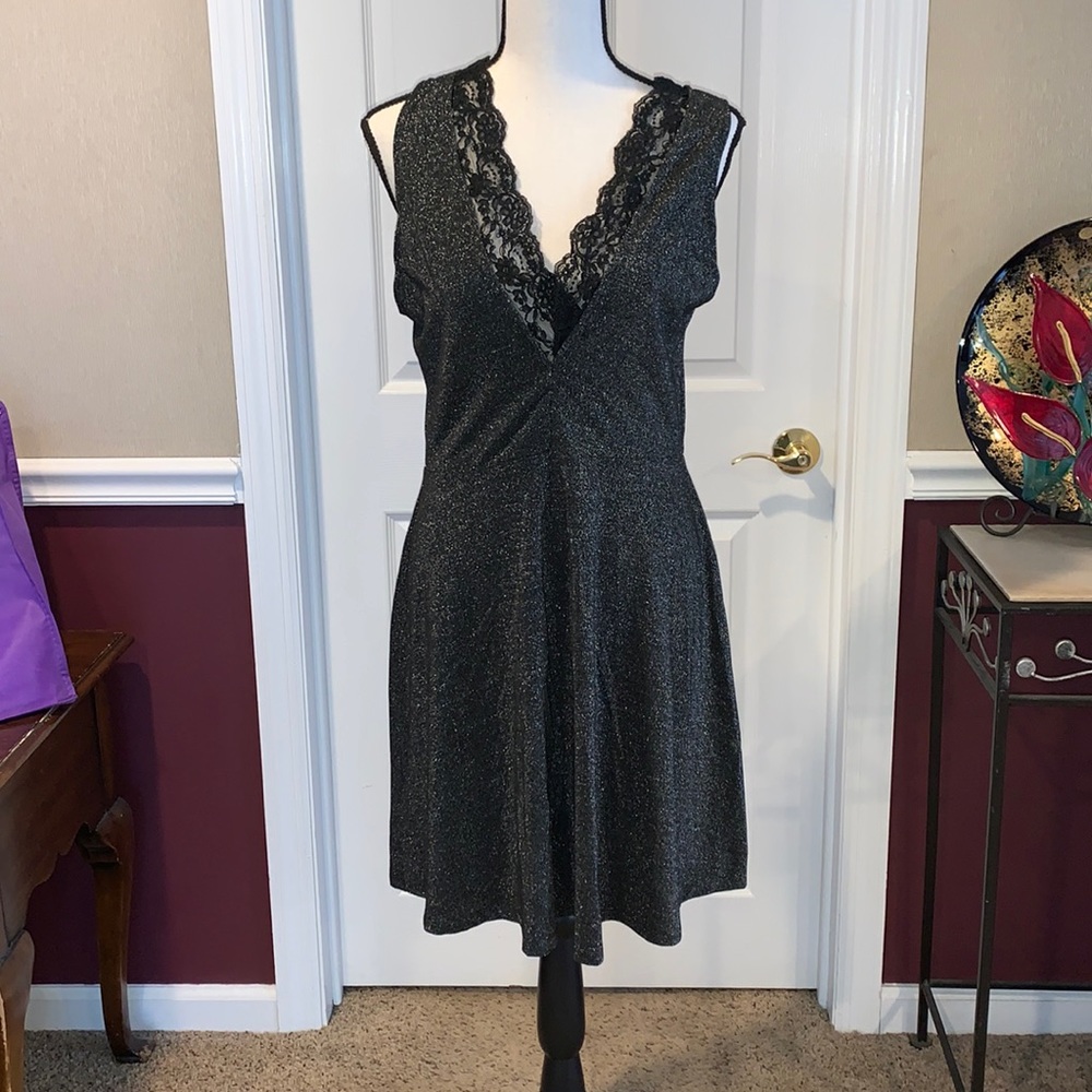 H&M BLACK/GRAY SPARKLY SLEEVELESS W MESH DRESS